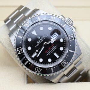 Rolex Sea-Dweller Ref. 126600 Anno 2024 (Set completo)