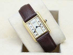 Cartier-Tank-590005-4.jpg